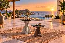 PRESENTATION TABLE HAUTE ET BASSE.webp