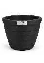 patio noir vierge.webp