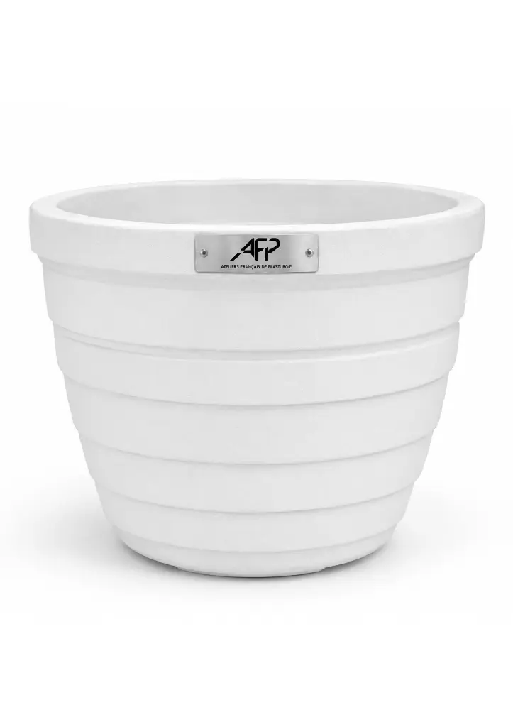 patio blanc vierge.webp